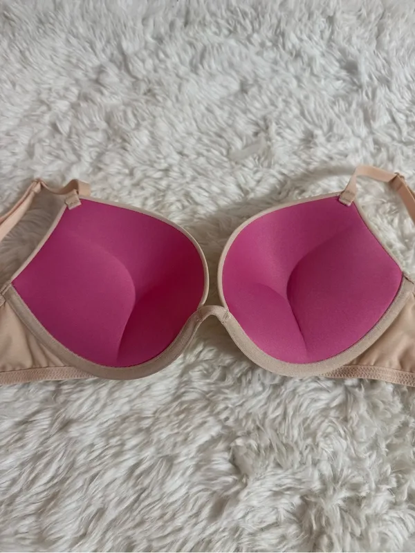 PINK Victoria's Secret Super Push Up Bra in Beige Size 32C - Image 9