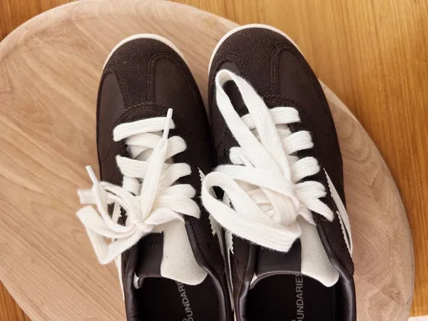 No Boundaries Brown and White Women's Sneakers - Image 2