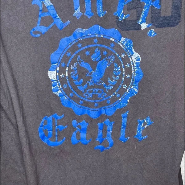American Eagle Outfitters T-Shirt - Image 6