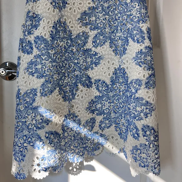 Anthropologie Eva Franco Blue White Starflower Scalloped Lace Mini‎ Dress Size 2 - Image 4