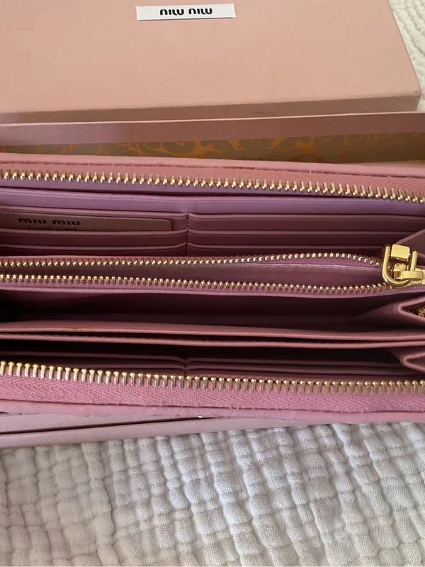 Miu Miu Matelasse Zip Wallet Pink Gold w/ Box - Image 3