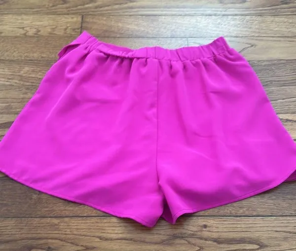 NWT TCEC hot pink skort  - Image 2