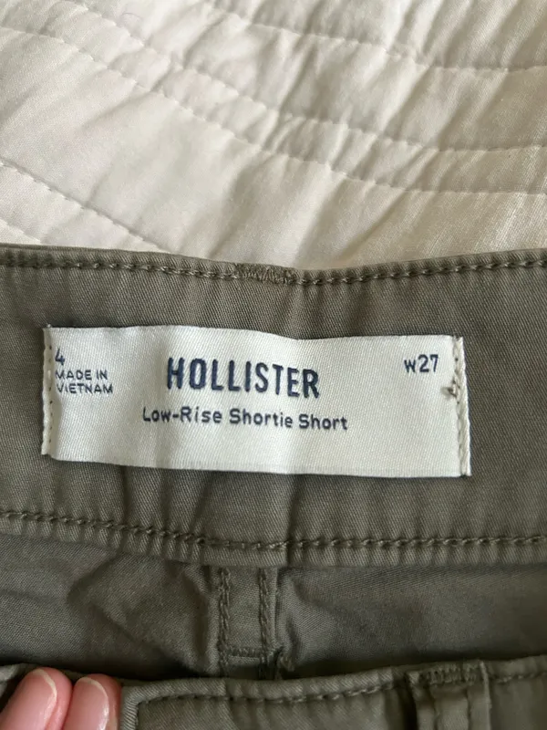 Hollister Low-Rise Shorts - Image 2