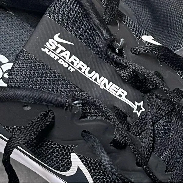Nike Star Runner 3 Women's Black & White Sneakers Size 8.5M - Image 6