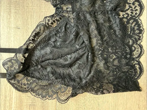Dream Bandits Black Lace Bralette Cami - Image 2
