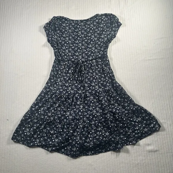 Hollister Size Small Navy Blue & White Floral Tie-Back Tiered Wrap Dress - Image 4