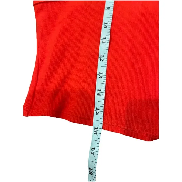 Alo Yoga Aspire Tank Bright Red Medium Ribbed Cropped Athleisure - Image 8