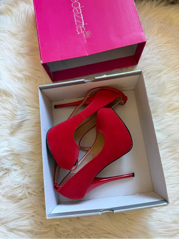 Shoe Dazzle Arya peeptoe pumps Red Size 6 - Image 10