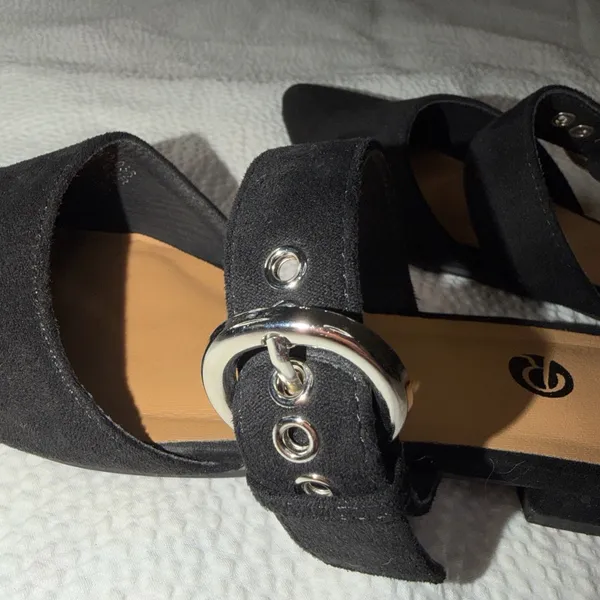 black pointed-toe mules from Rekayla Sz 6.5 - Image 3