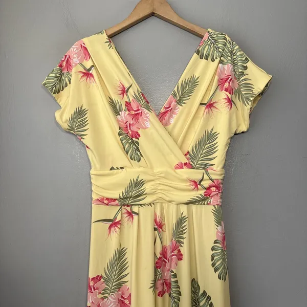 IMAN Maxi Dress Size Medium Petite Yellow Tropical Floral Summer Vacation Resort - Image 5