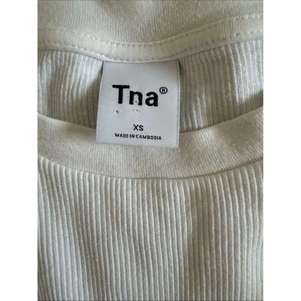 Aritzia TNA Ribbed Cropped Baby T-Shirt White Short Sleeve Fitted Tee Women's XS - Image 3