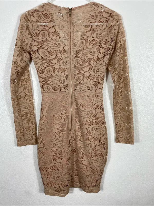 Windsor Long Sleeve Lace Bodycon Dress in Blush Size XS 90% Nylon - Image 6