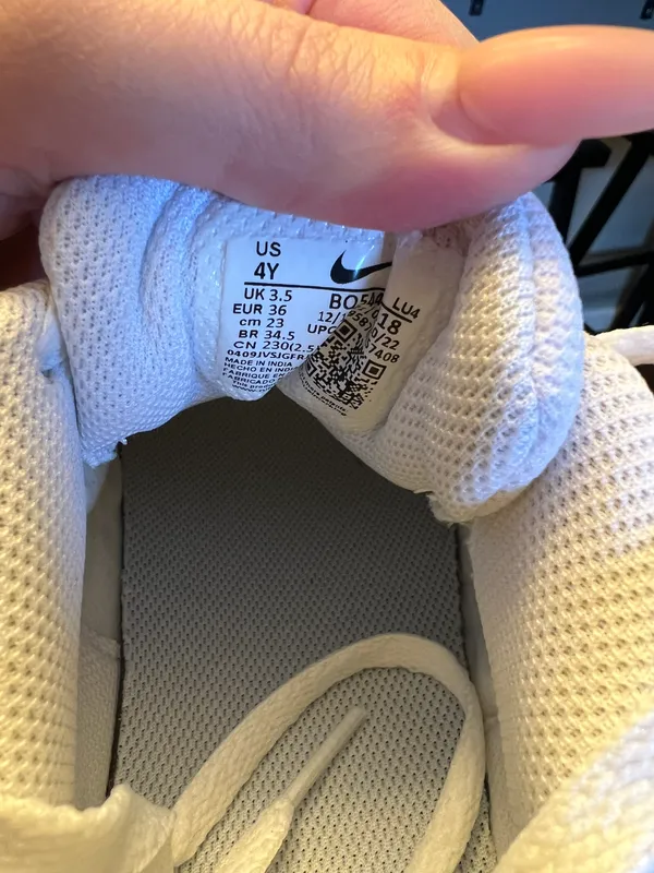Nike Court Borough Low Sneakers - Image 4