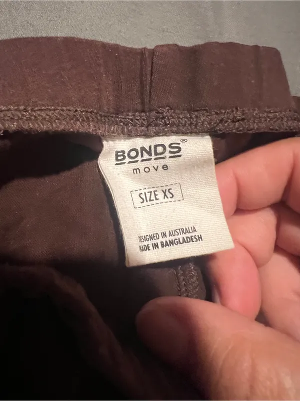 Bonds move xs brown leggings - Image 4