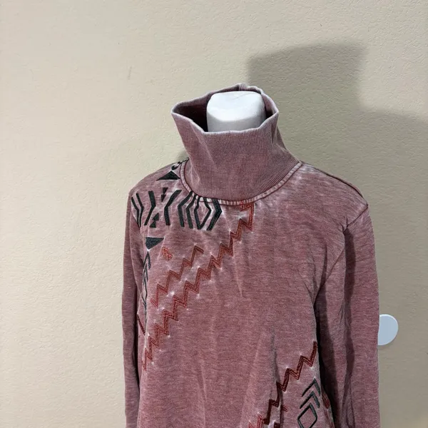 Ariat Women's Sweatshirt Turtleneck Maroon Aztec Native Western Sz M Biker Boho - Image 2