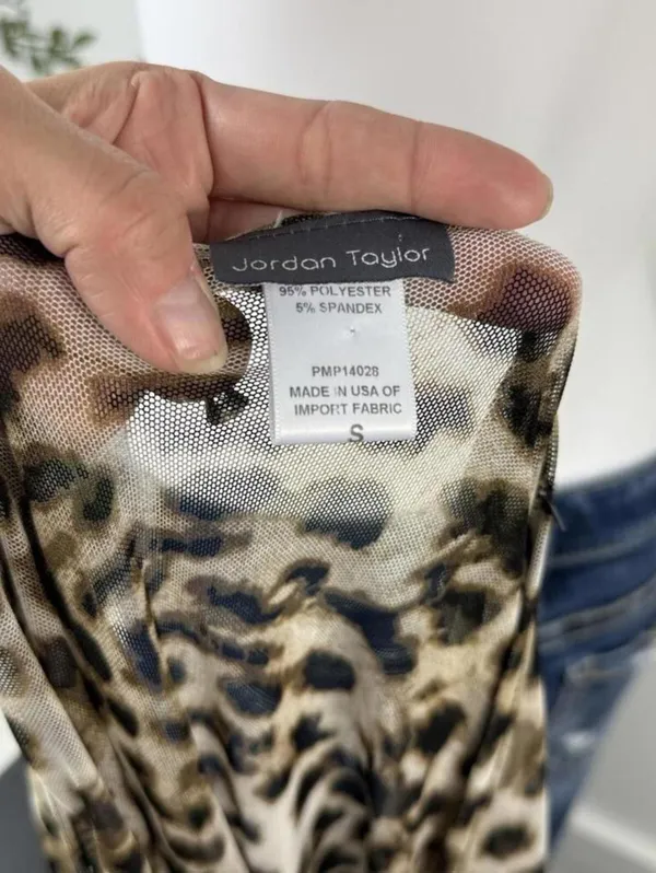 Cute Animal Print Sheer Top Size S Brown - Image 5
