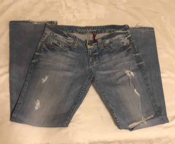 Guess low rise boot cut Jeans  - Image 3