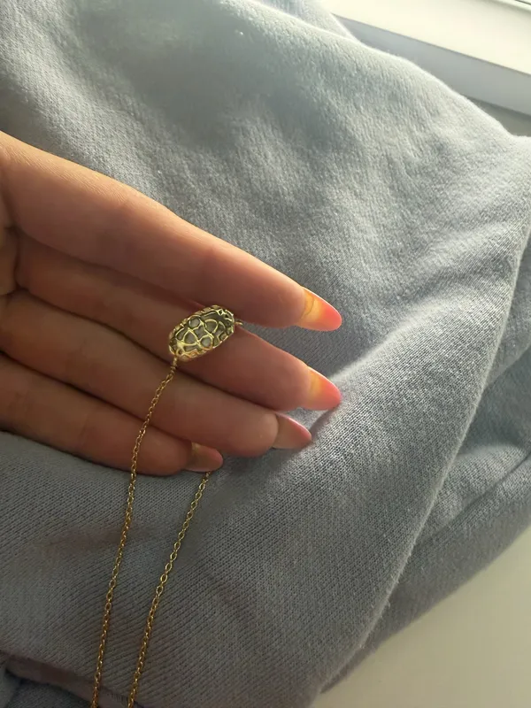 Kendra Scott Necklace Elisa Pendant - Image 4