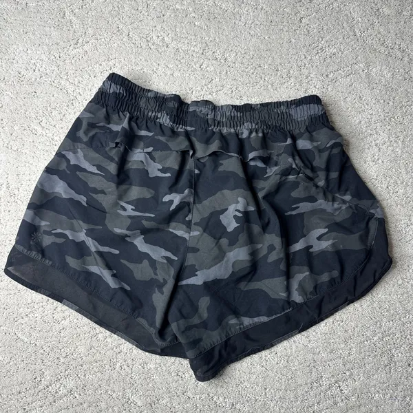 Women's Athleta Small Printed Mesh Racer‎ Run Short 4" Camo Gym Athletic - Image 3