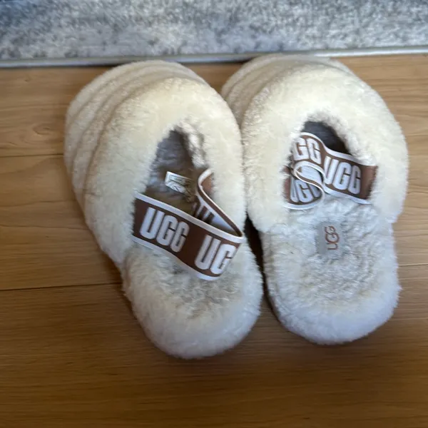 Ugg Fluff Yeah Slides - Image 4