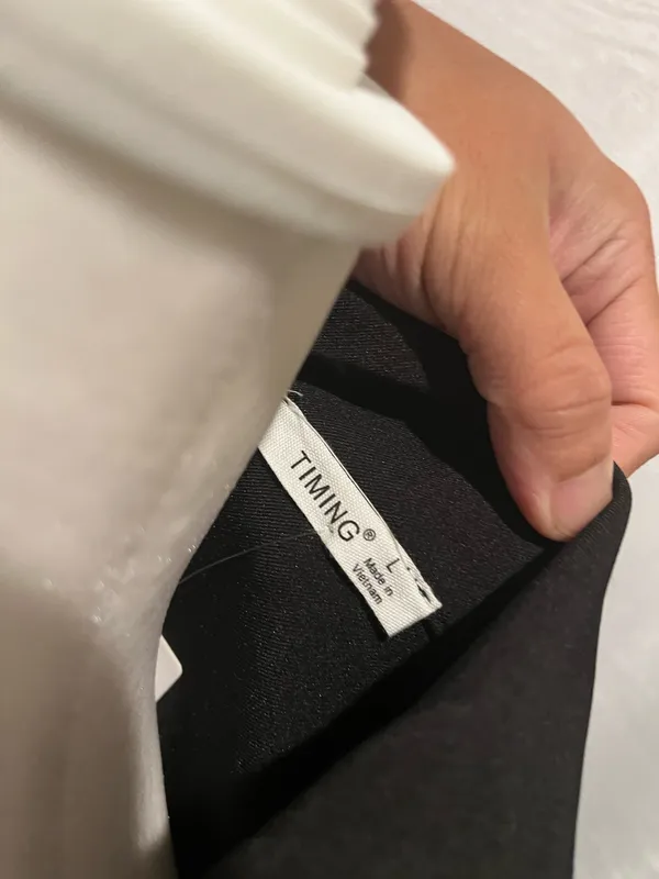 Black women's vest - Image 4