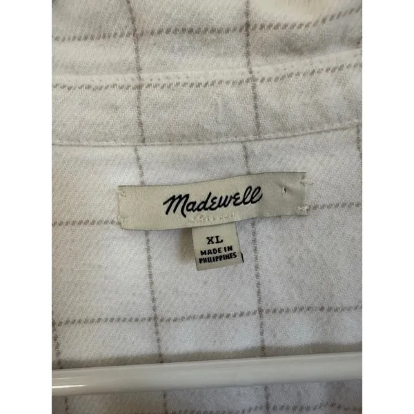 Madewell white plaid boyfriend flannel button up size xl - Image 4