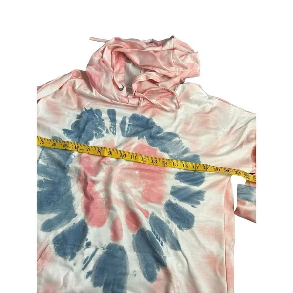 Ours size medium pink and blue tie dye light weight hoodie - Image 4