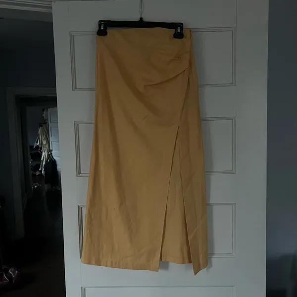 Yellow / orange Zara linen skirt - Image 3
