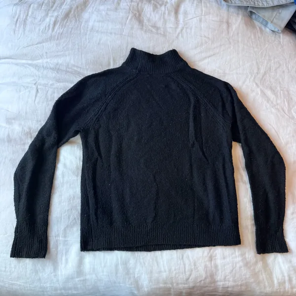 Abercrombie Black Turtleneck Sweater - Image 4