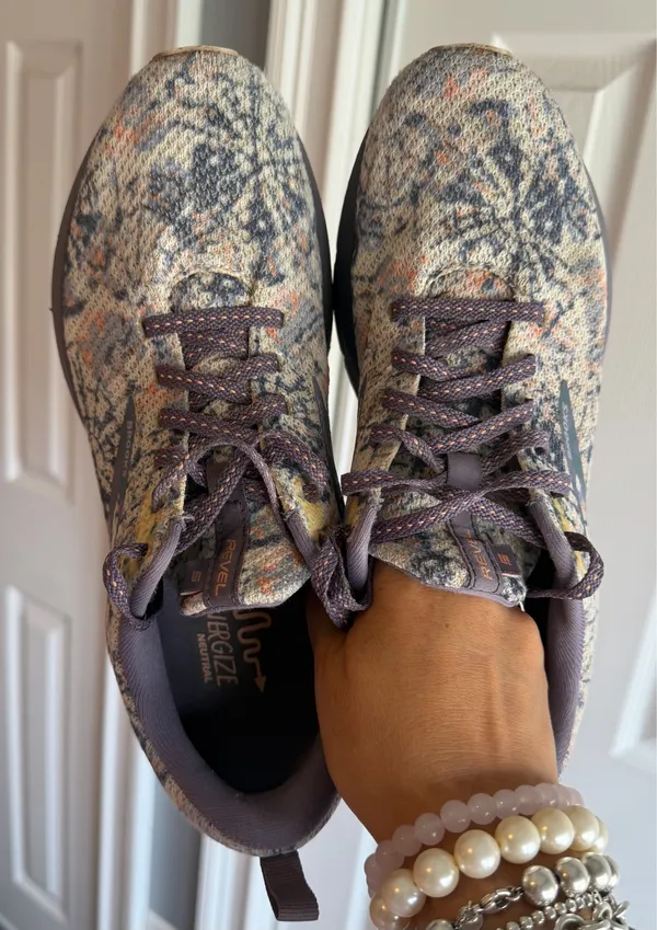 Brooks Revel 5 Women's Purple Tie Dye Athletic Shoes Running Size: 10 - Image 7