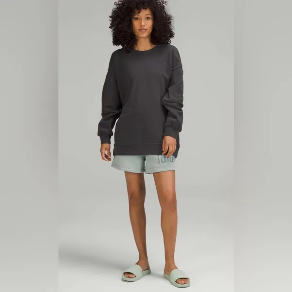 Lululemon Perfectly Oversized Crew Neck Sweater Graphic Grey Size 8 - Image 4