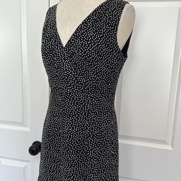 Chaps trumpet hem polka dot sleeveless midi dress - Image 13
