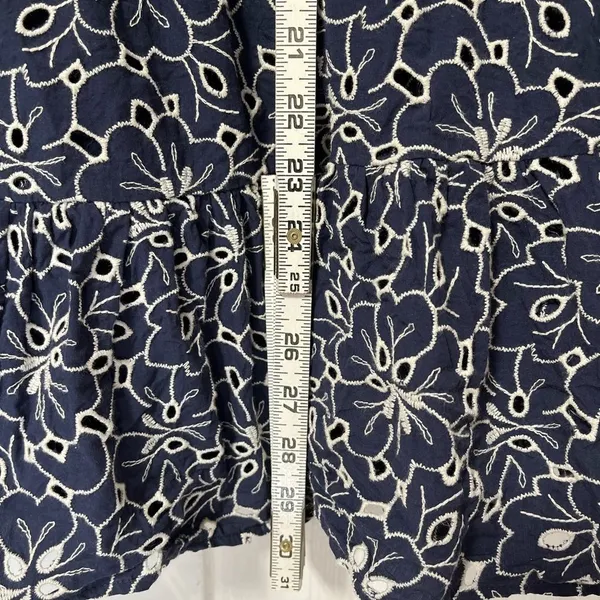 Sézane Aura babydoll eyelet floral 3/4 sleeve Dress in navy blue size 2 - Image 8