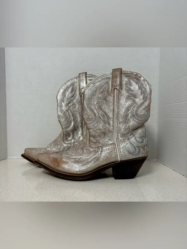 Laredo Distressed Silver Snip Toe Cowboy Boots - Image 2
