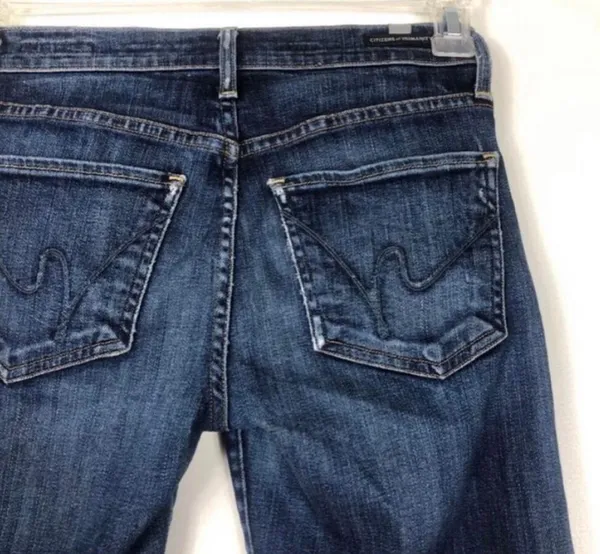 Citizens of Humanity Raw Hem Crop Jeans - Image 6