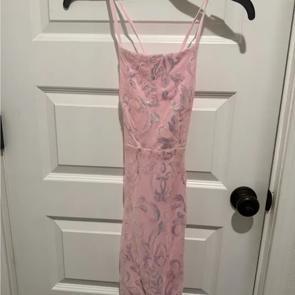 Formal Pink Sequined Embroidered Dress - Image 4