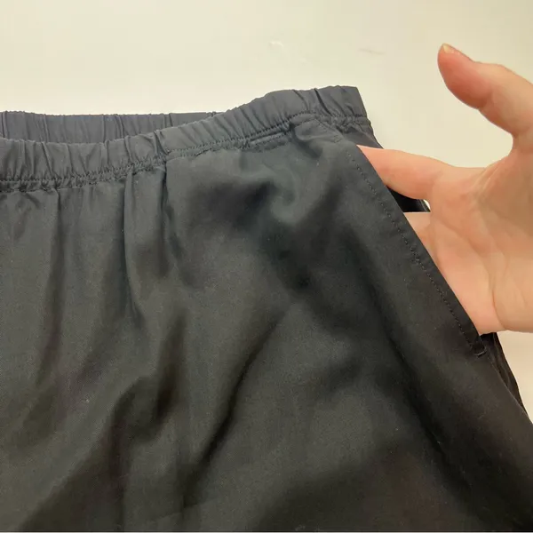 John Mark Black Wide-Leg Cropped Pants Button Accents Womens Large Tencel‎ *FLAW - Image 10