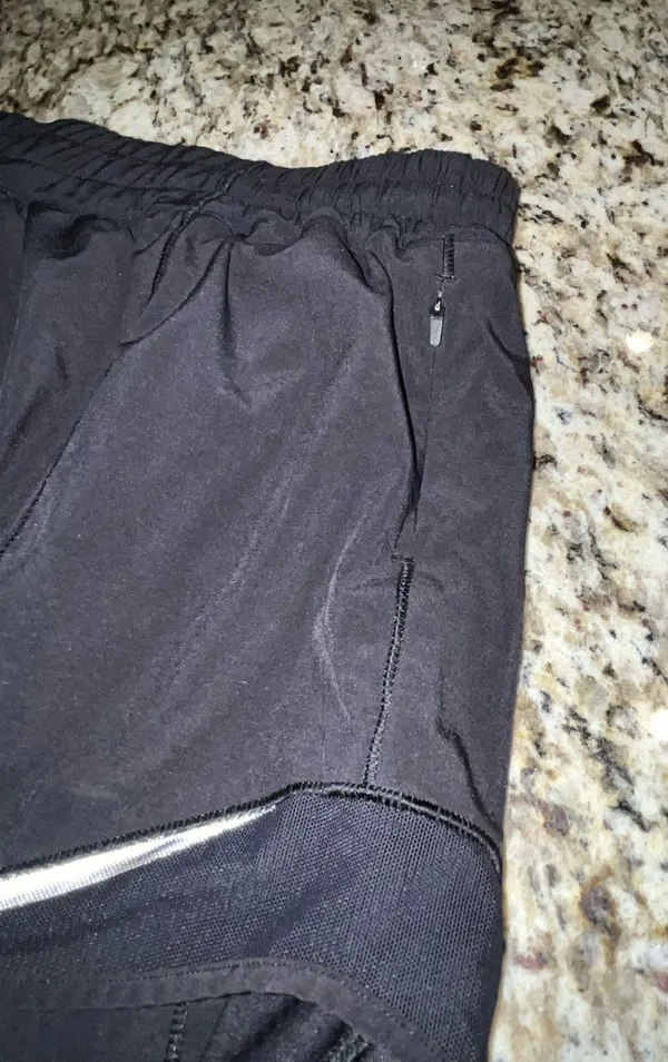 Lululemon Hotty Hot Short II *Long 4" - Black (First Release) - Image 9