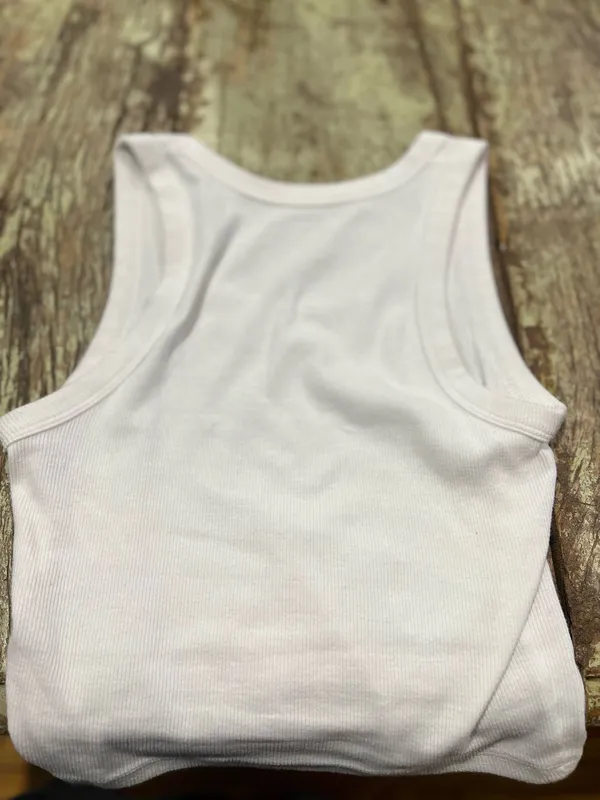 White Hollister Cropped Tank Top XS - Image 3