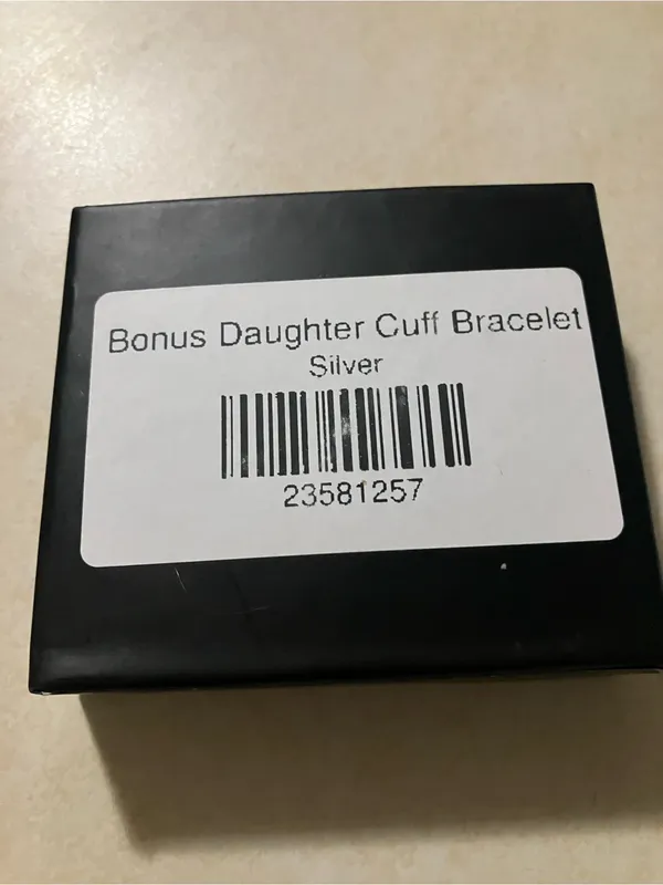 Mint & Lily silver cuff bracelet Bonus Daughter - Image 5