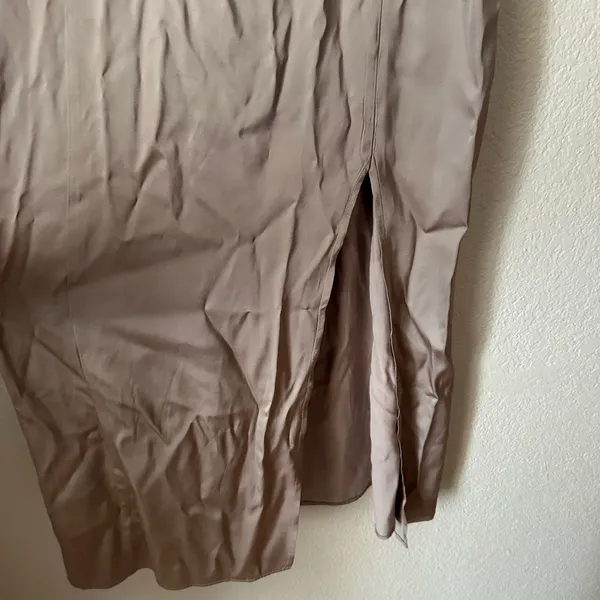 Abercrombie & Fitch The A&F Camille Midi Dress in Taupe Size Small - Image 9