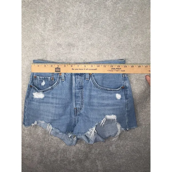 levis 501 shorts‎ womens cut off button fly mid rise 26 - Image 9