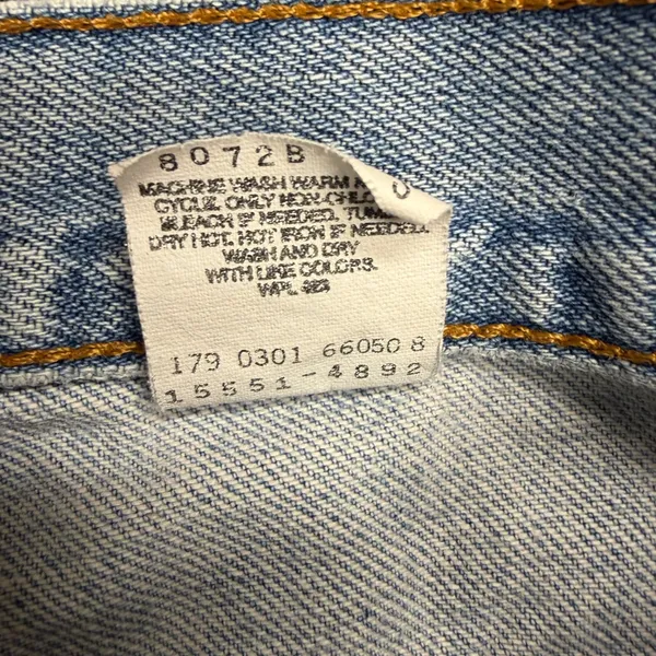 Vintage Levis 550 Relaxed Fit Tapered Leg Jeans Light Wash 12 MIS 15551-4892 - Image 7