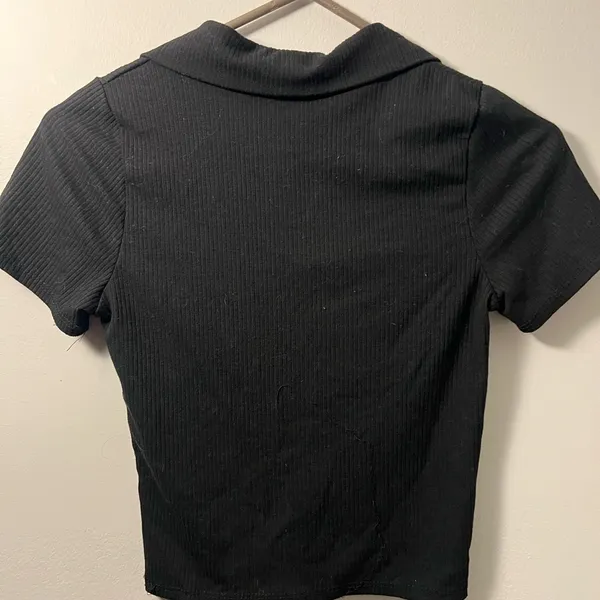 Source Unknown Black Crop Top - Image 2