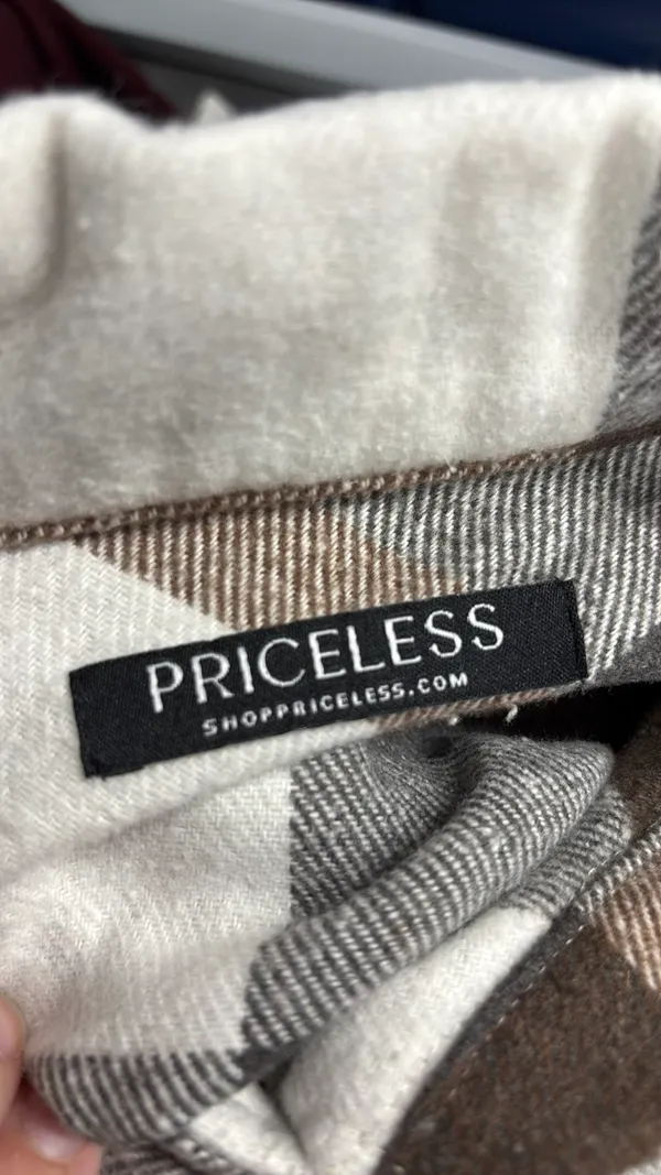 Shop Priceless shacket - Image 4