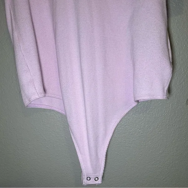NEW Abercrombie & Fitch lavender soft ribbed bodysuit women’s size large - Image 5