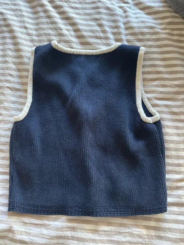 Abercrombie Navy Button-Up Ribbed Crop Top with White Trim - Image 6