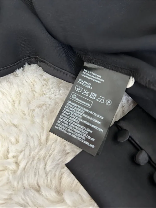 H&M Black Satin Blouse - Image 8
