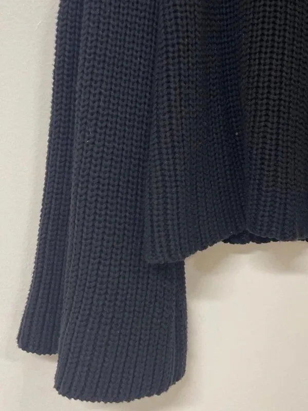 Free People Black Bell Sleeve V Neck Cotton Knit Sweater Medium 70s Cropped - Image 6