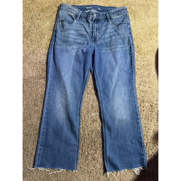 Old Navy Wow Boot-Cut Jeans Womens 8 Mid-Rise Raw Hem Medium‎ Wash Blue Denim - Image 2